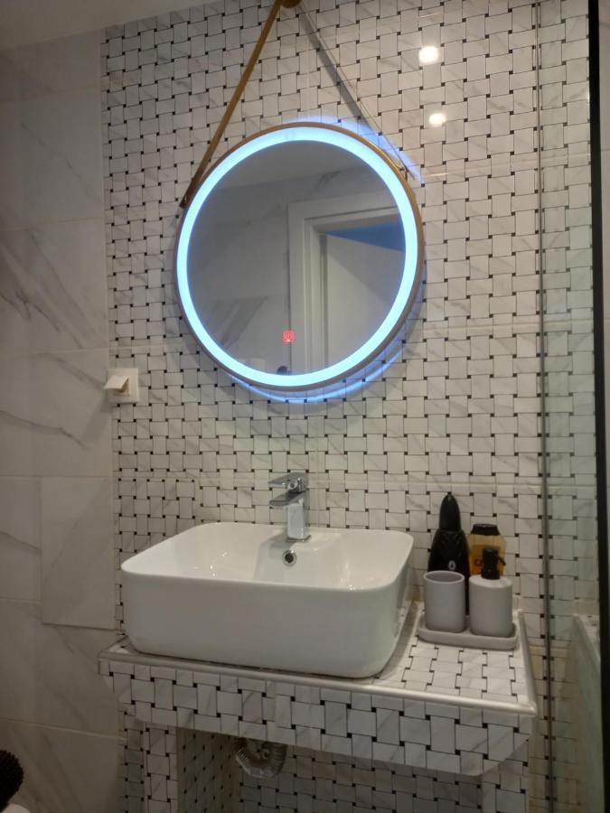 Appartement Apollonas - 1br Lux - Tsimiski Ladadika - Explore Center By Foot - Close To Aristotelous Square *