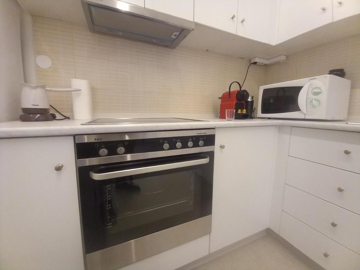 Apartment Apollonas - 1br Lux - Tsimiski Ladadika - Explore Center By Foot - Close To Aristotelous Square